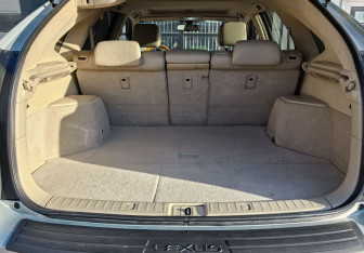 Подержанный автомобиль Lexus RX 2008 года (10 фото)