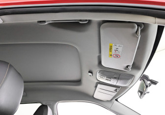 Подержанный автомобиль Москвич 3е 2023 года (23 фото)