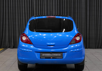 Подержанный автомобиль Opel Corsa 2007 года (5 фото)