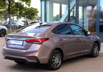 Подержанный автомобиль Hyundai Solaris Sedan 2018 года (4 фото)