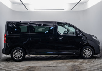 Подержанный автомобиль Citroen SpaceTourer 2018 года (4 фото)