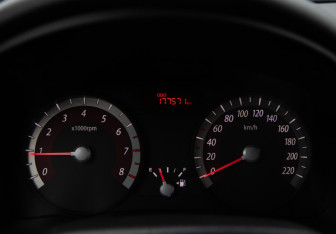 Подержанный автомобиль Kia Rio Hatchback 2010 года (9 фото)