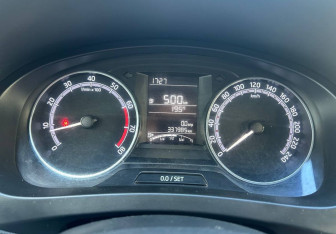 Подержанный автомобиль Skoda Rapid Liftback 2018 года (12 фото)