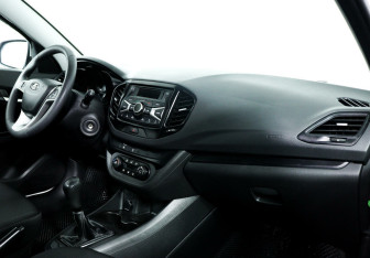 Подержанный автомобиль LADA (ВАЗ) Vesta Wagon 2021 года (7 фото)