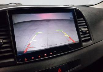 Подержанный автомобиль Mitsubishi Lancer Sedan 2007 года (15 фото)