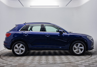 Подержанный автомобиль Audi Q3 2021 года (6 фото)