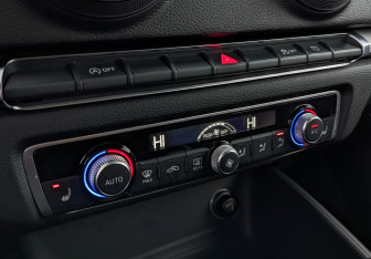 Подержанный автомобиль Audi A3 Sedan 2019 года (21 фото)