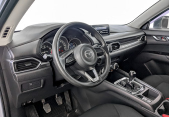 Подержанный автомобиль Mazda CX-5 2019 года (16 фото)