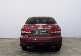 Подержанный автомобиль Nissan Almera Sedan 2013 года (6 фото)