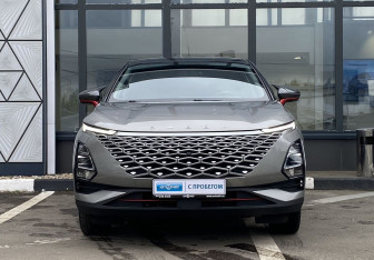 Подержанный автомобиль Omoda C5 2023 года (2 фото)