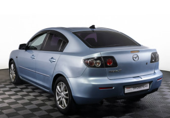Подержанный автомобиль Mazda 3 Sedan 2006 года (7 фото)