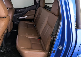 Подержанный автомобиль DongFeng DF6 2022 года (18 фото)