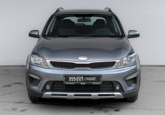Подержанный автомобиль Kia Rio Hatchback 2019 года (2 фото)