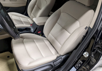 Подержанный автомобиль Hyundai Elantra Sedan 2017 года (14 фото)