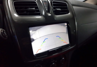 Подержанный автомобиль Renault Sandero 2020 года (17 фото)