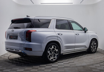 Подержанный автомобиль Hyundai Palisade 2020 года (5 фото)