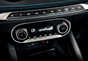 Подержанный автомобиль Evolute i-JOY 2023 года (26 фото)