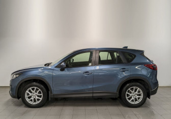 Подержанный автомобиль Mazda CX-5 2015 года (8 фото)