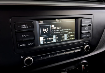 Подержанный автомобиль Kia Rio Hatchback 2021 года (25 фото)