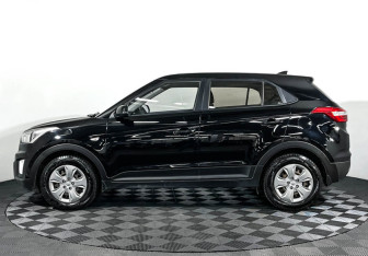 Подержанный автомобиль Hyundai Creta 2018 года (8 фото)