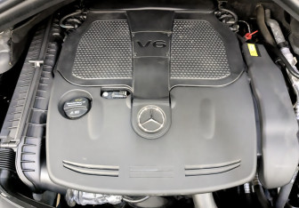 Подержанный автомобиль Mercedes-Benz GLE 2017 года (9 фото)