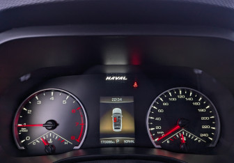 Подержанный автомобиль Haval Jolion 2022 года (16 фото)