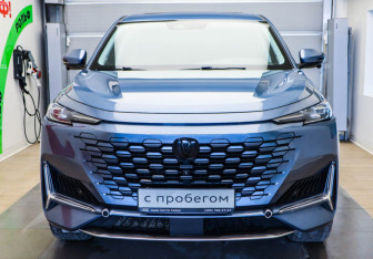 Подержанный автомобиль Changan UNI-K 2023 года (2 фото)