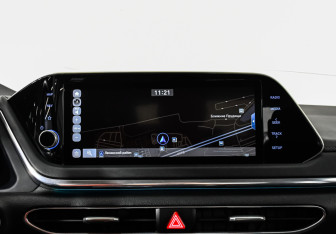 Подержанный автомобиль Hyundai Sonata 2021 года (21 фото)