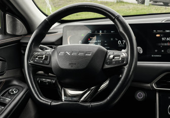 Подержанный автомобиль Exeed TXL 2021 года (14 фото)