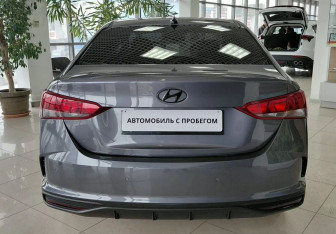 Подержанный автомобиль Hyundai Accent Sedan 2021 года (6 фото)