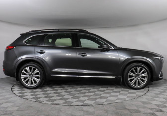 Подержанный автомобиль Mazda CX-9 2022 года (4 фото)