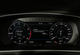 Подержанный автомобиль Volkswagen Tiguan 2018 года (11 фото)
