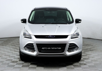 Подержанный автомобиль Ford Kuga 2015 года (2 фото)