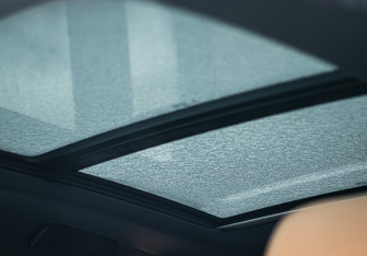 Подержанный автомобиль Porsche Macan 2018 года (17 фото)