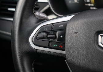 Подержанный автомобиль Belgee X70 2024 года (22 фото)