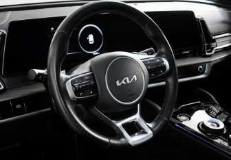 Подержанный автомобиль Kia Sportage 2023 года (13 фото)