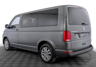 Подержанный автомобиль Volkswagen Caravelle 2020 года (7 фото)