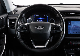 Подержанный автомобиль Chery Tiggo 4 2019 года (11 фото)