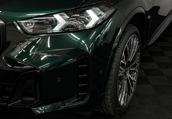 Подержанный автомобиль BMW X5 2024 года (35 фото)