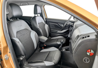 Подержанный автомобиль LADA (ВАЗ) XRAY 2021 года (23 фото)