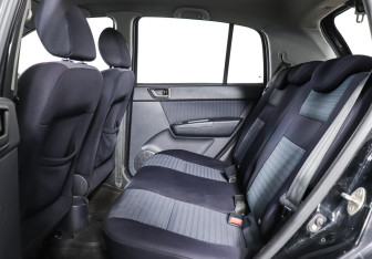 Подержанный автомобиль Hyundai Getz 2010 года (15 фото)