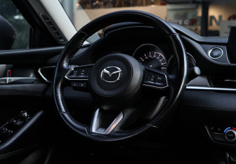 Подержанный автомобиль Mazda 6 Sedan 2021 года (11 фото)