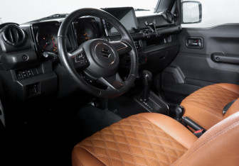 Подержанный автомобиль Suzuki Jimny 2019 года (14 фото)