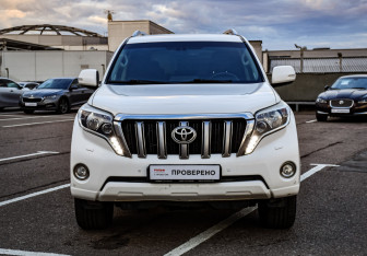 Подержанный автомобиль Toyota Land Cruiser Prado 2014 года (2 фото)