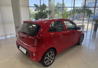 Подержанный автомобиль Kia Picanto 2021 года (5 фото)