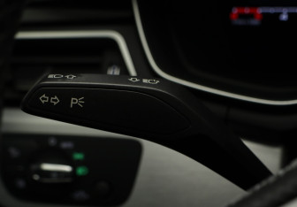Подержанный автомобиль Audi A4 Sedan 2020 года (13 фото)