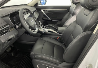 Подержанный автомобиль Belgee X70 2024 года (8 фото)