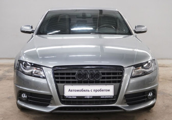 Подержанный автомобиль Audi A4 Sedan 2011 года (2 фото)