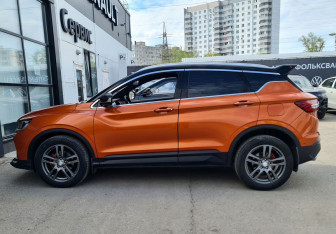 Подержанный автомобиль Geely Coolray 2020 года (4 фото)