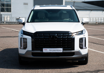 Подержанный автомобиль Hyundai Palisade 2023 года (2 фото)